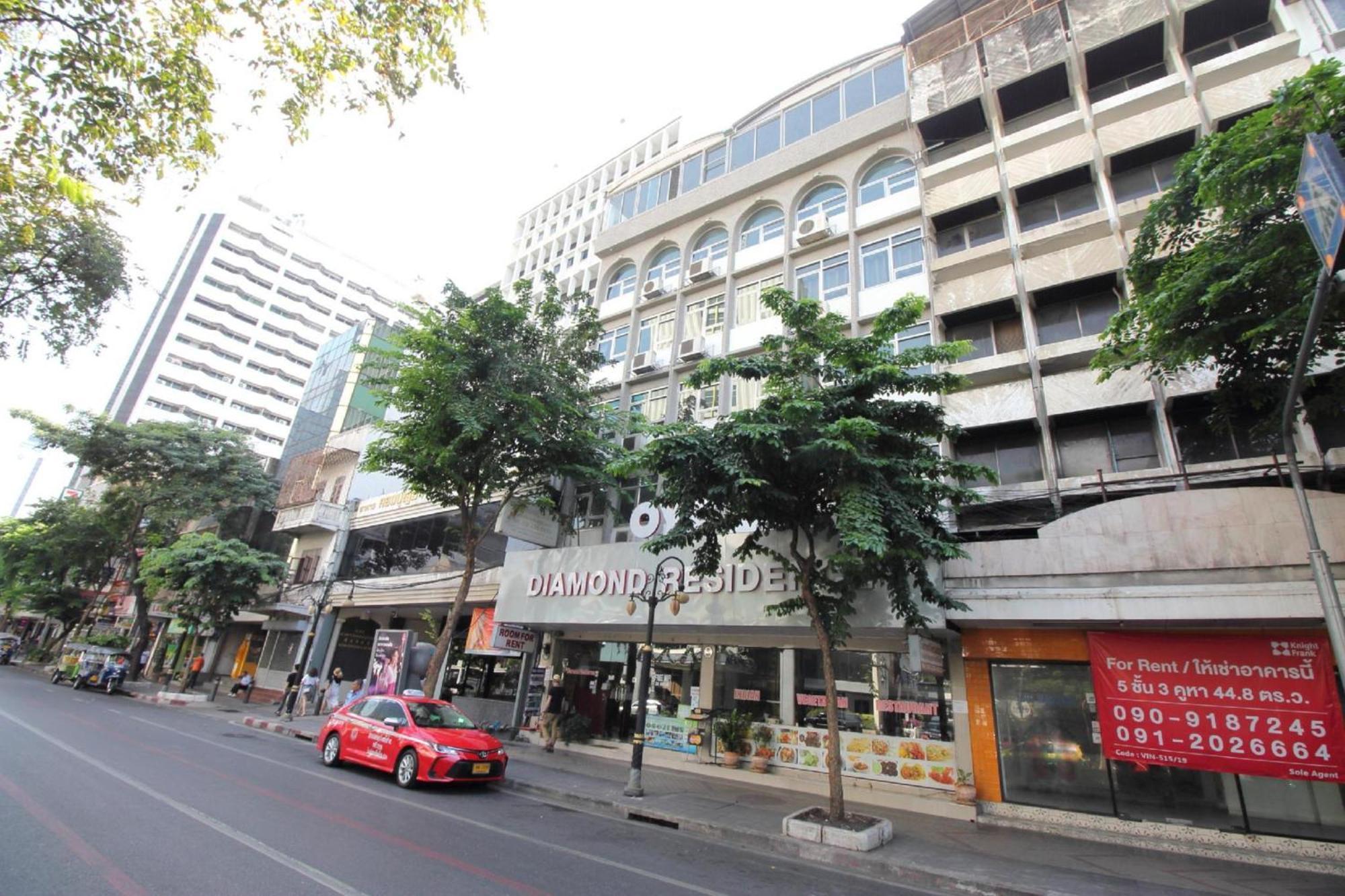 Diamond Residence Silom Bangkok Exteriör bild